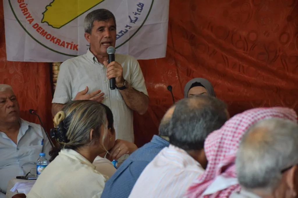 عضو الهيئة التنفيذية في مسد: علينا أن نكون على استعداد لكافة التحولات