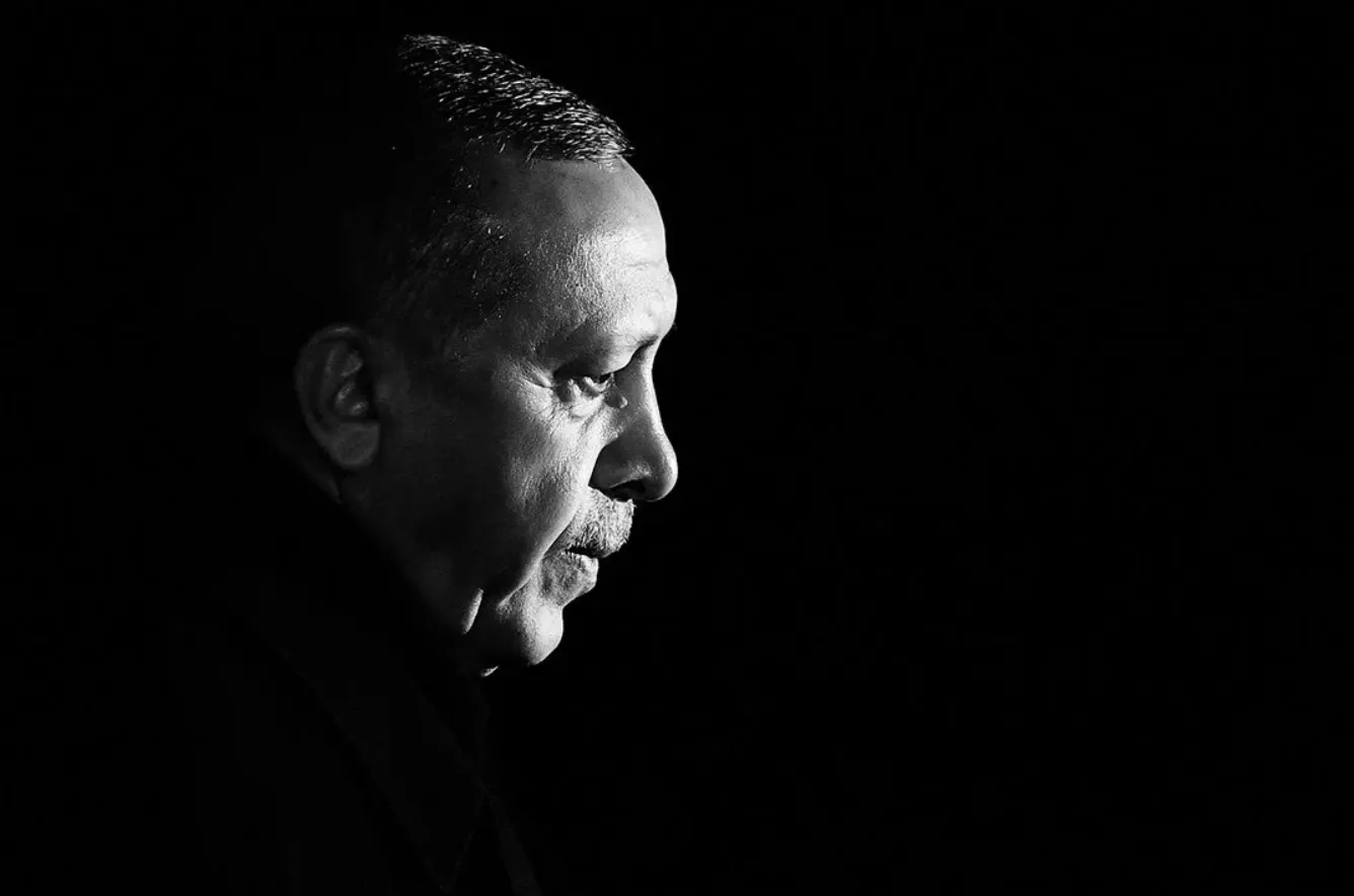 تدهور مستمر وتذمر متصاعد.. أردوغان يضحي بالاقتصاد خدمة لأطماعه في الخارج