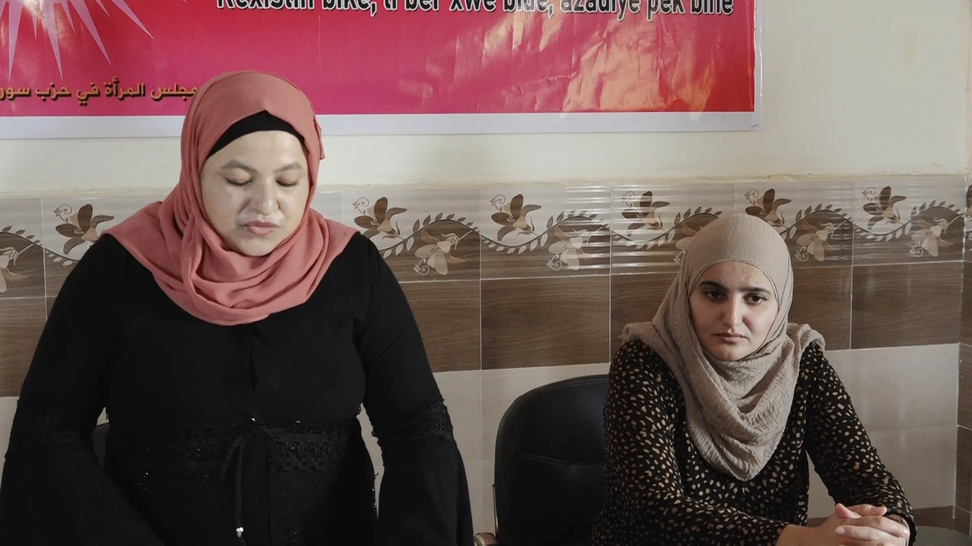 ​​​​​​​لبحث معاناة المرأة في ظل الأزمة السورية.. ندوتان حواريتان في دير الزور والرقة