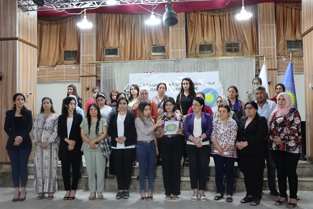 ​​​​​​​ندوة حوارية تسلط الضوء على "دور الإعلام في مناهضة العنف ضد المرأة"