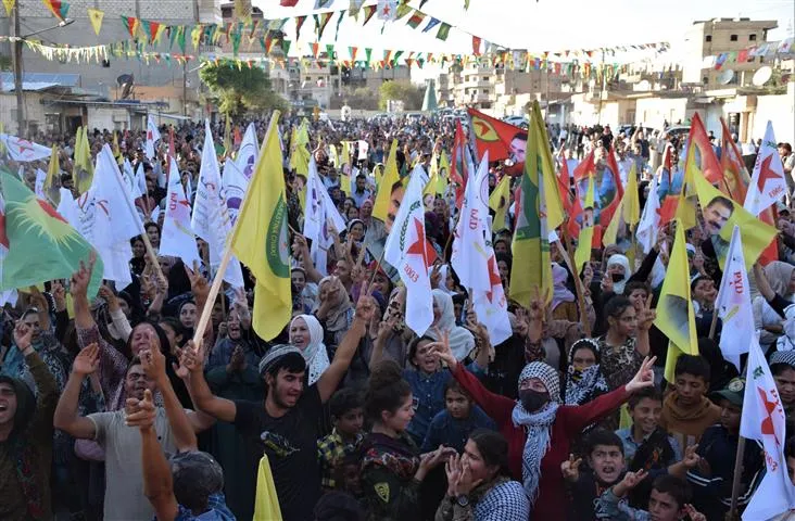 تجمع جماهيري في الحسكة دعماً لمقاومة الكريلا في جبال كردستان