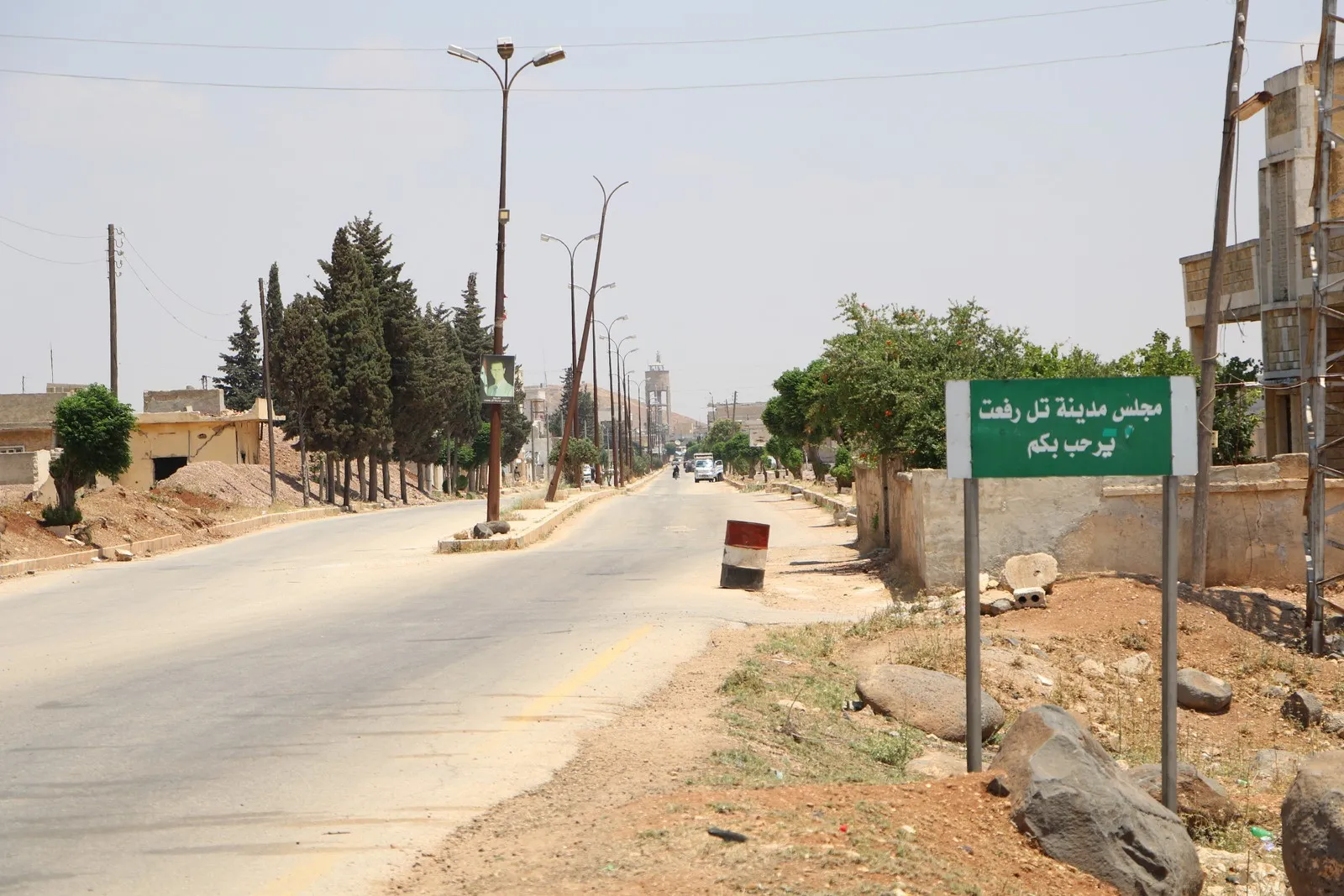 مواطنون ومهجرون في مدينة تل رفعت: لن نخرج من المدينة حتى تحرير جميع المناطق المحتلة