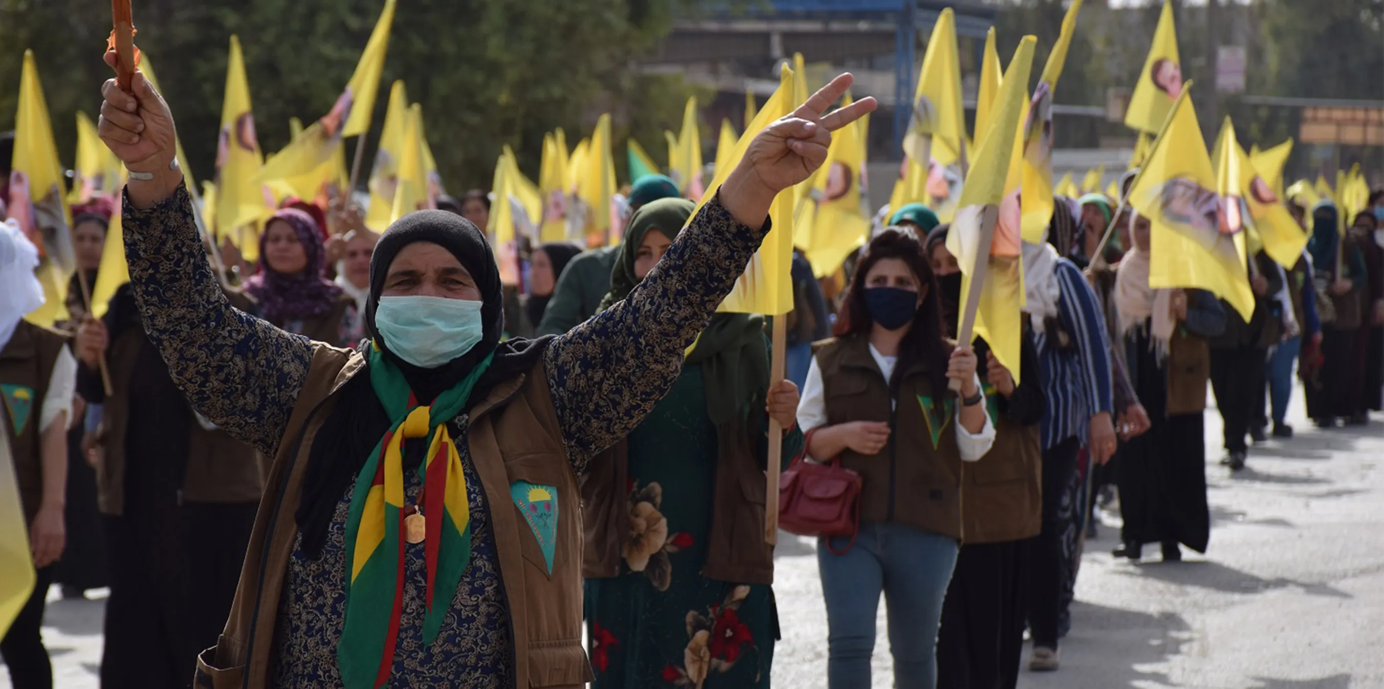 ​​​​​​​عضوتان في PYD: بروح حرب الشعب الثورية والنضال سننتصر