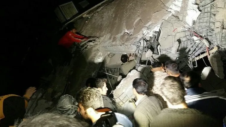 مصرع وإصابة 24 شخصاً جراء زلازل جنوب إيران