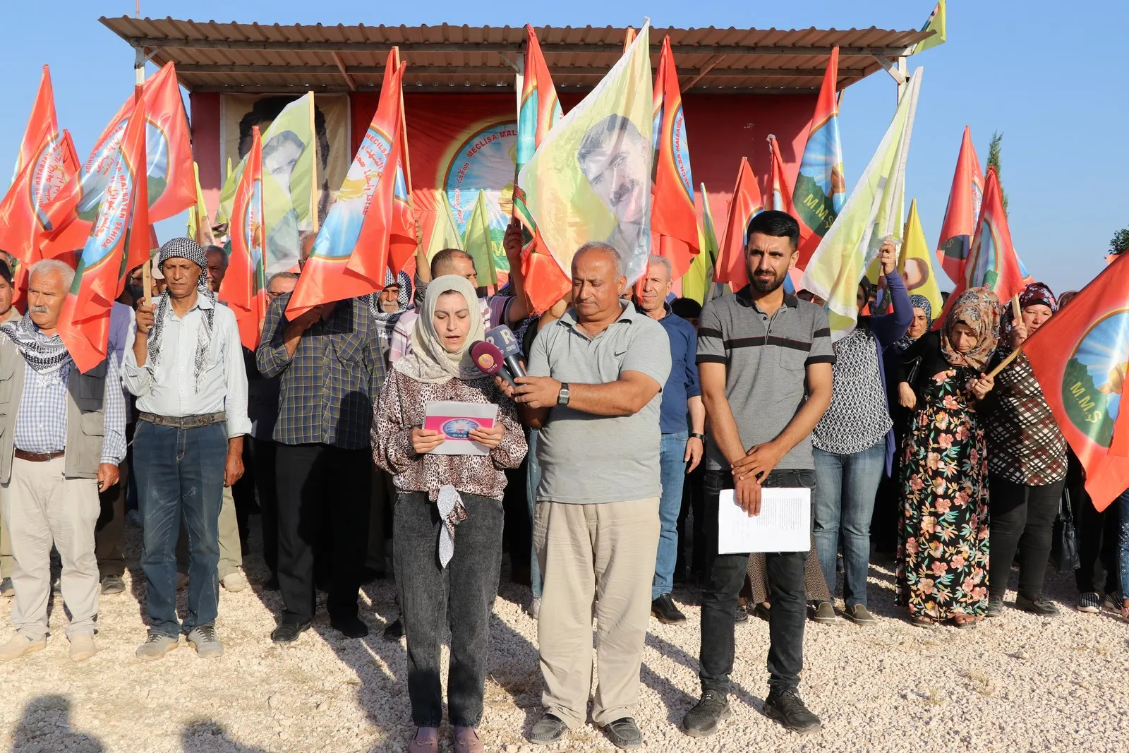 ​​​​​​​مجلس عوائل الشهداء لإقليم عفرين يدعم قرارات الإدارة الذاتية ويطالب بفرض حظر جوي على المنطقة 