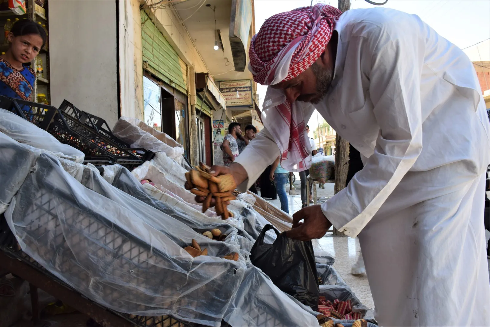 أماني تحرير المناطق المحتلة ترافق تحضيرات عيد الأضحى في شمال وشرق سوريا