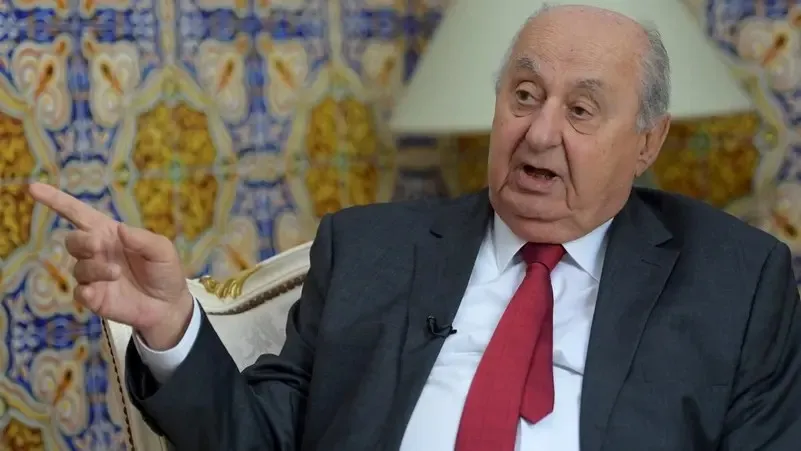​​​​​​​رئيس لجنة الدستور في تونس: الدستور المقترح يمهد الطريق لنظام غير ديمقراطي