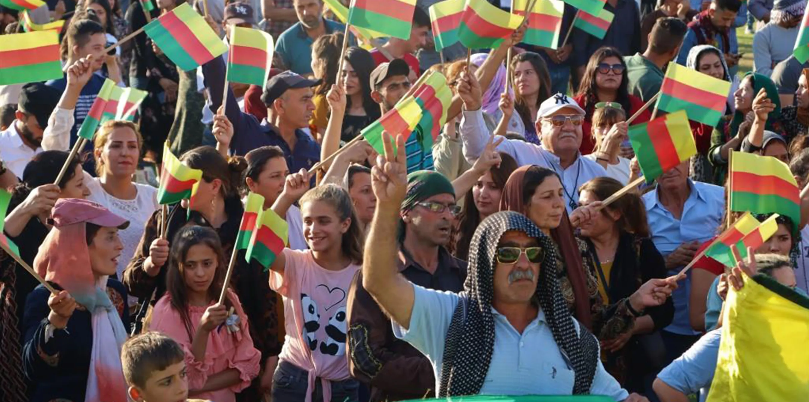 المشاركون في احتفالية ثورة 19 تموز: لن نترك وطننا للمحتلين