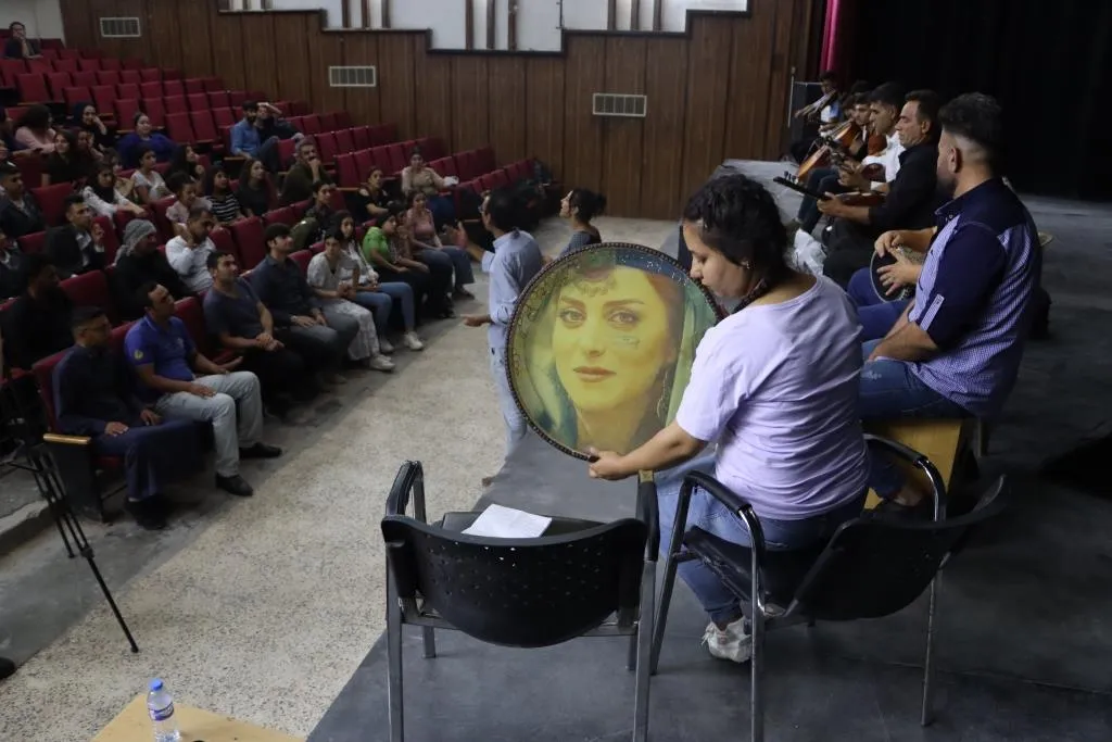 ​​​​​​​أهالي روج آفا يستعدون للاحتفال بالسنوية العاشرة لثورتهم