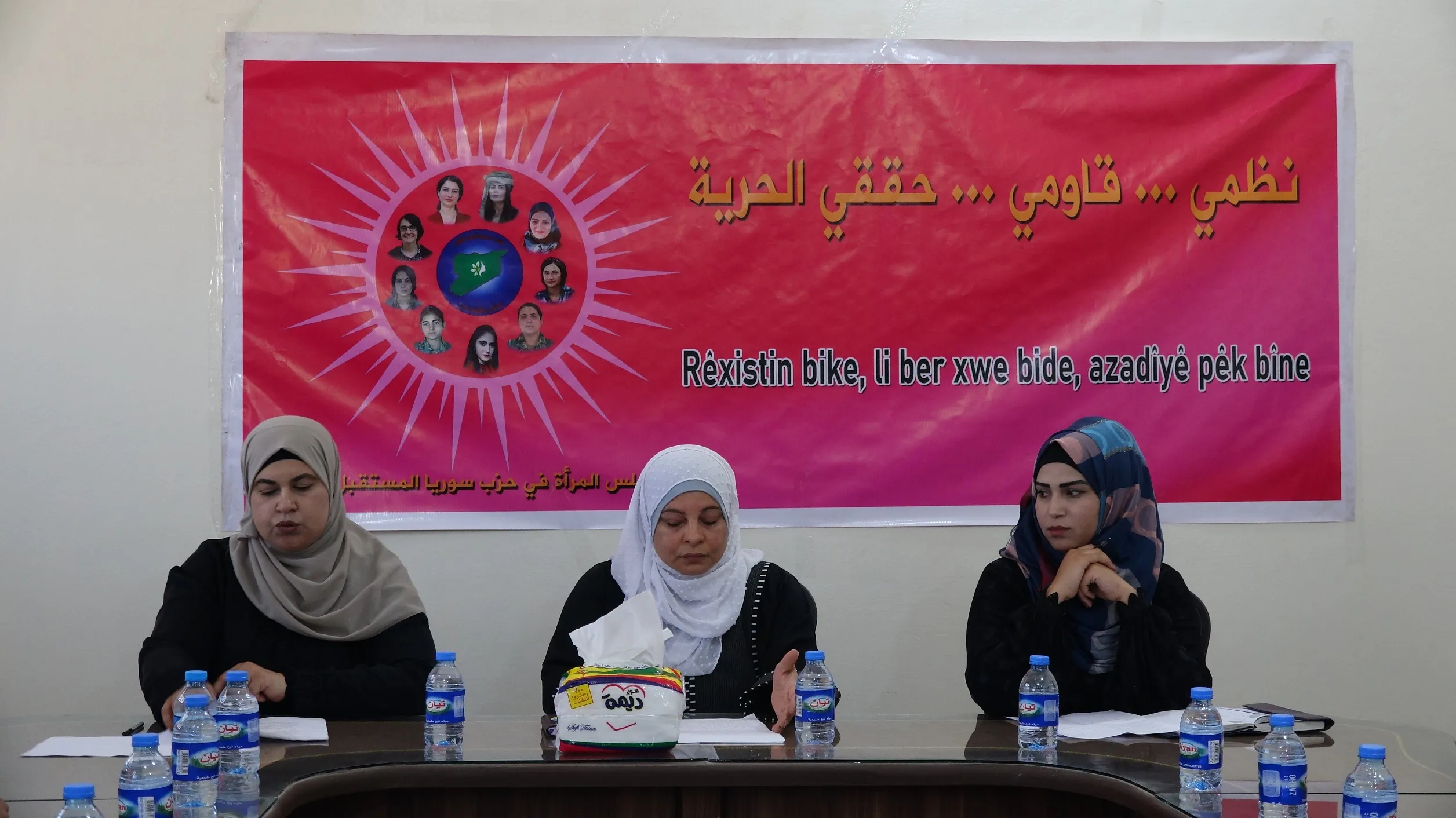 "مجالس المرأة" في ختام حملتها تطالب بفرض حظر جوي على شمال وشرق سوريا