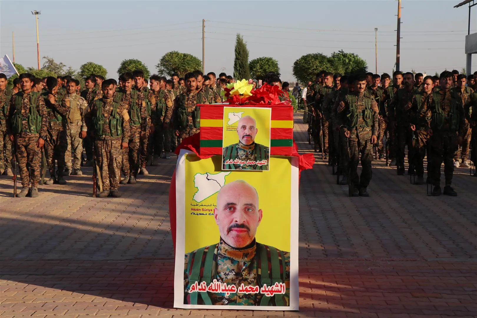 تشييع جثمان الشهيد محمد ندام خلال مراسم مهيبة في الحسكة