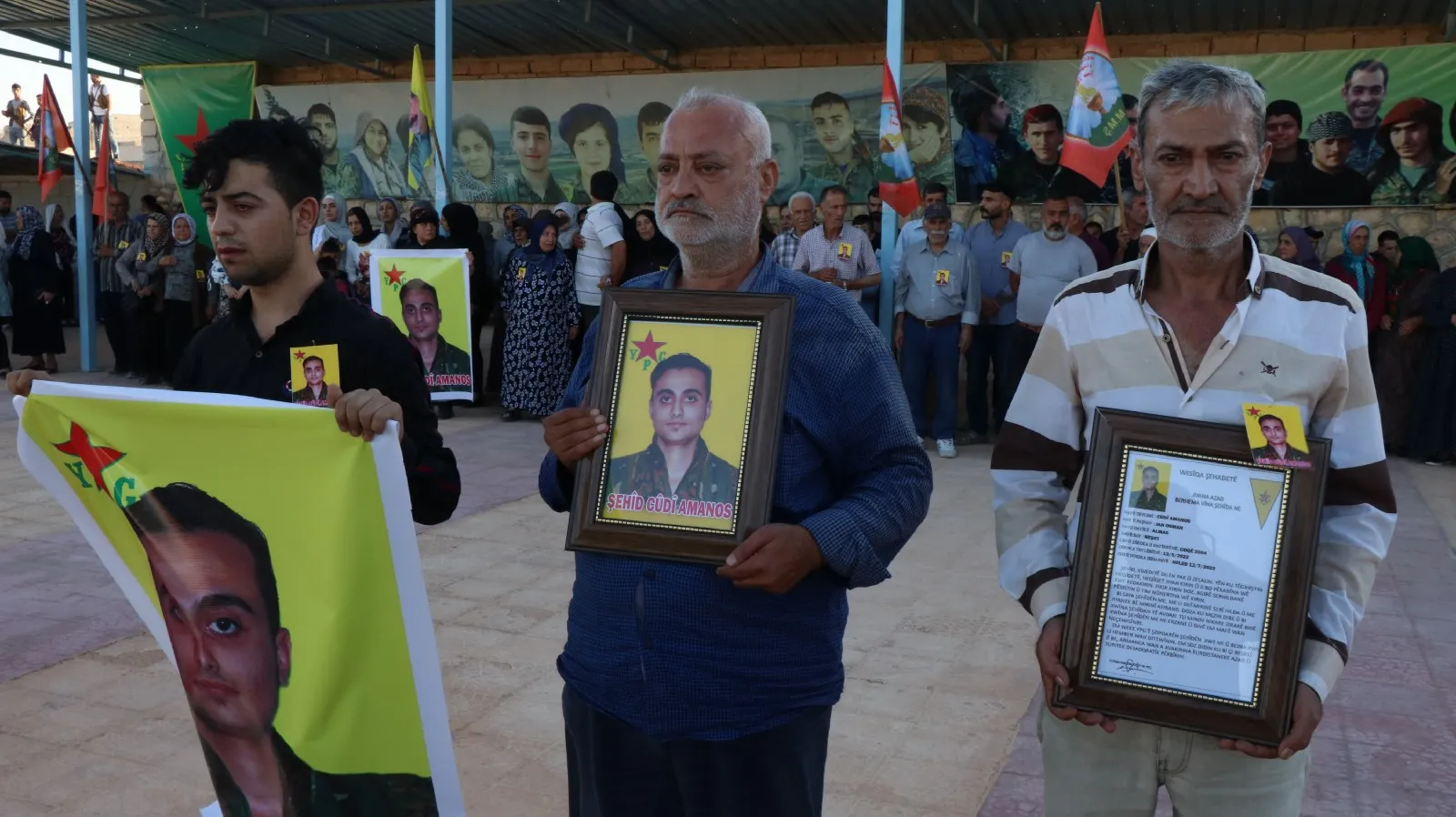 أهالي حلب يشيعون جثمان الشهيد جودي أمانوس إلى مثواه الأخير
