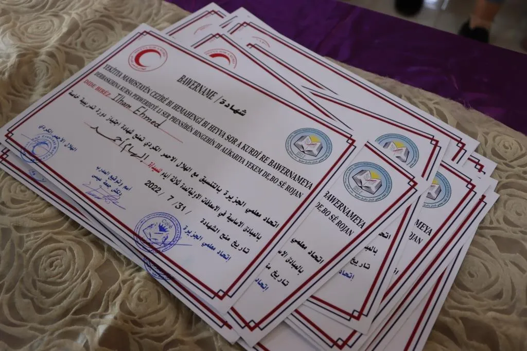 حرب الشعب الثورية.. أكثر من مئة شخص بتل حميس وقامشلو يتلقون تدريبات في الإسعافات الأولية