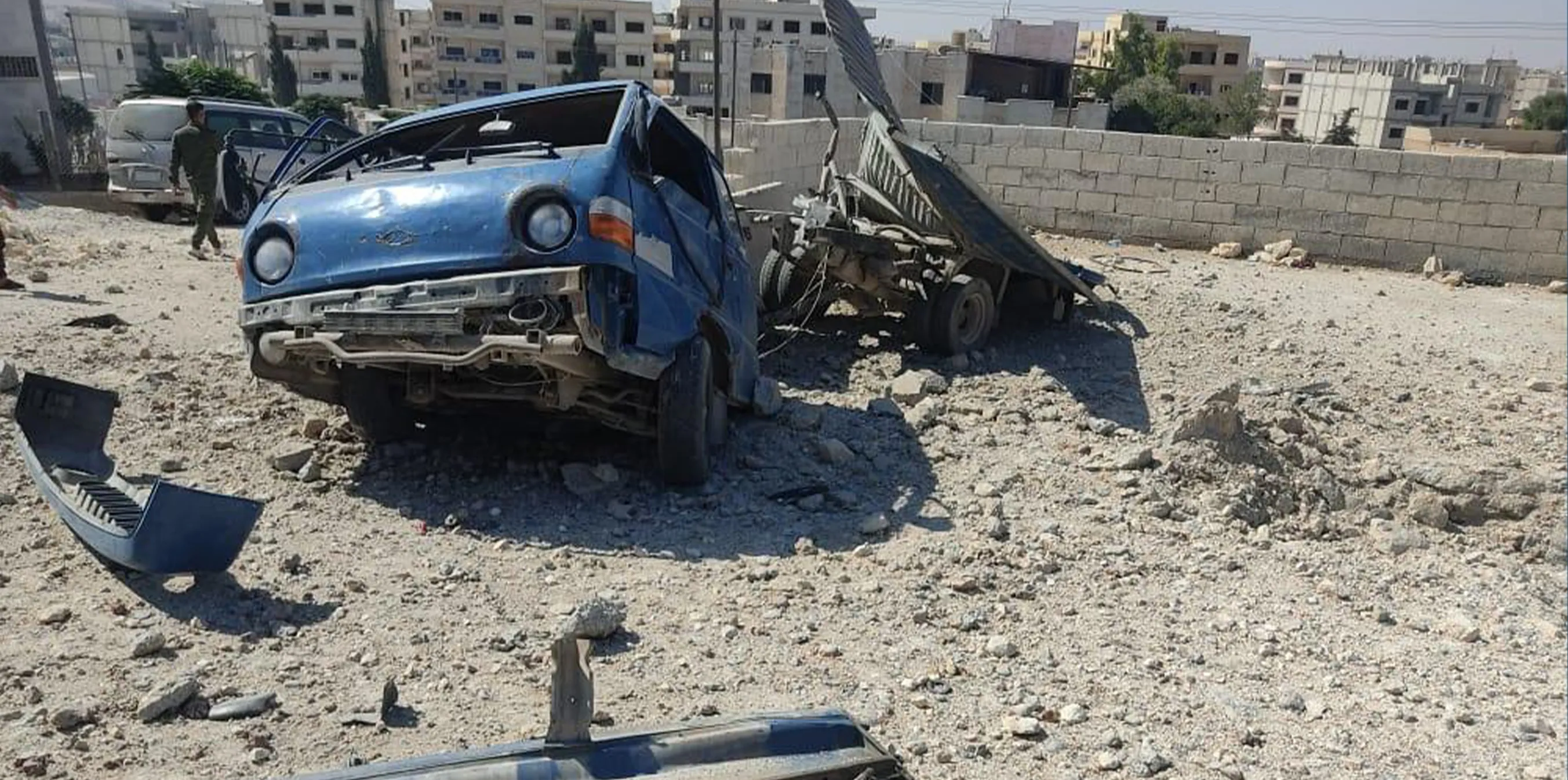 جيش الاحتلال يستهدف مركز كوباني بالرشاشات وريفها بالمدافع
