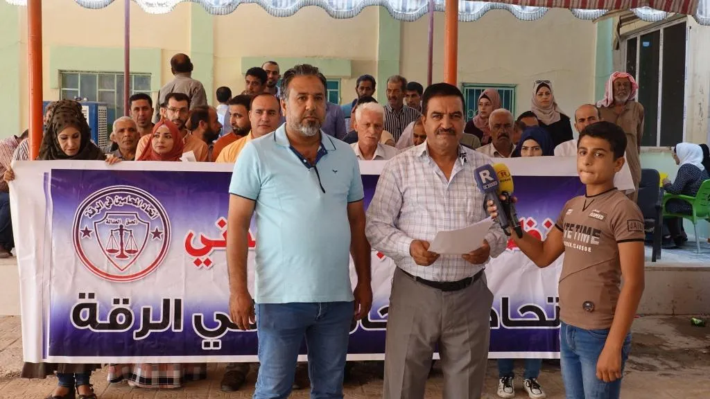 اتحاد المحامين في الرقة والطبقة يطالب السوريين بالتصدي لجيش الاحتلال التركي