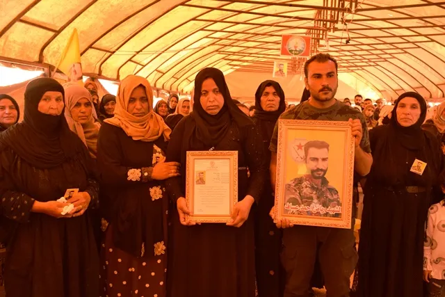 ​​​​​​​مكونات مقاطعة قامشلو تقدم واجب العزاء لذوي الشهيد رياض عساف