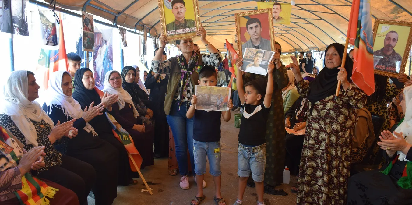 ​​​​​​​من خيمة الاعتصام.. مجلس عوائل الشهداء بإقليم الجزيرة: سنستمر في المقاومة على خطا الشهيد عكيد