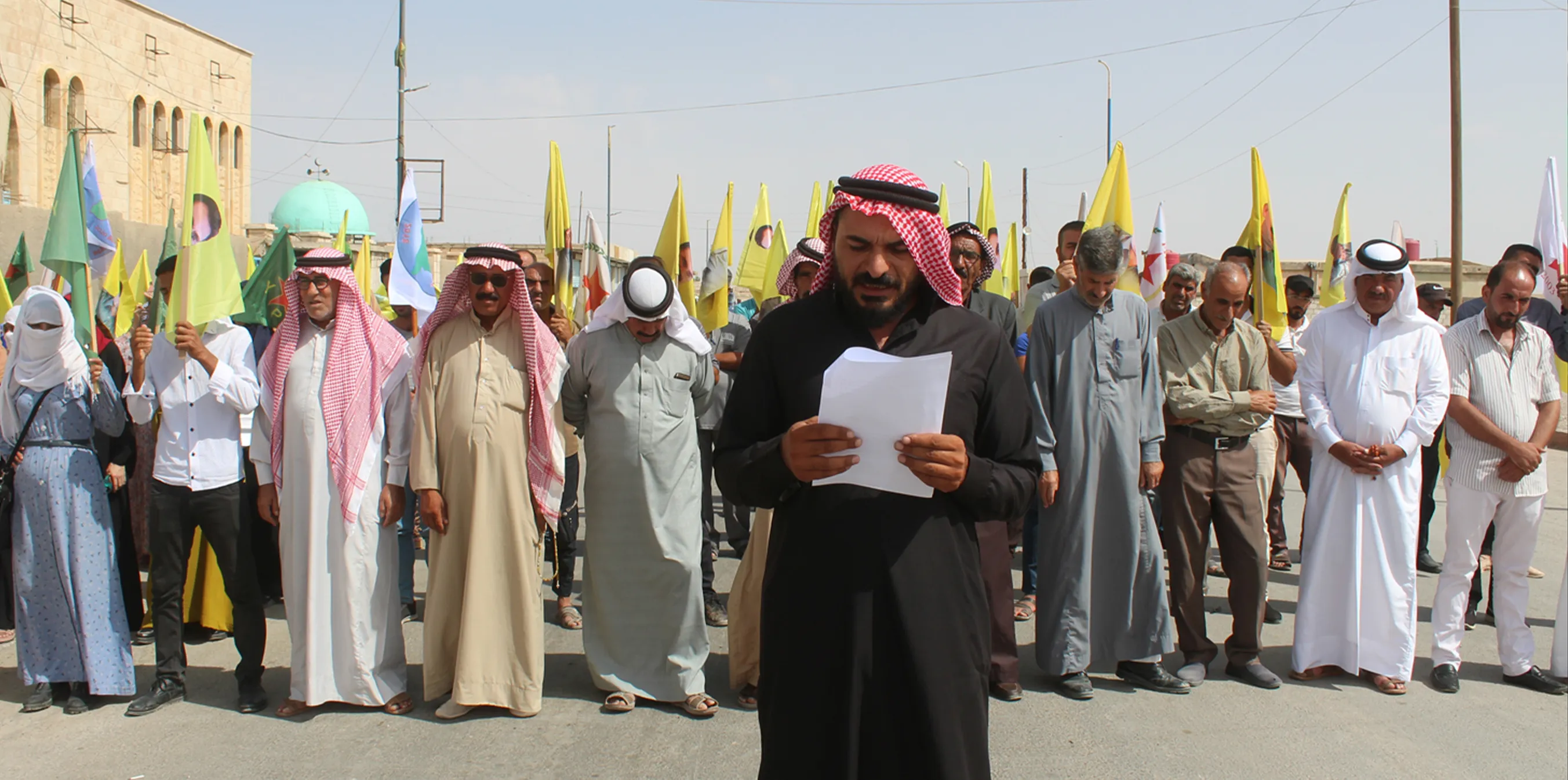 ​​​​​​​شيوخ ووجهاء وأهالي ناحية الهول يؤكدون على موقفهم الثابت والداعم لقسد والإدارة الذاتية