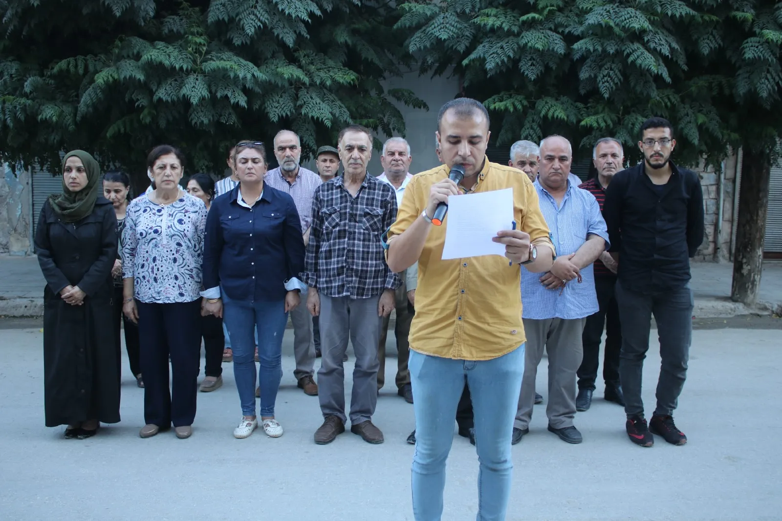 أحزاب سياسية  تدين جرائم الاحتلال وتعتبر الصمت حيالها بمثابة القبول بها والتواطؤ معها