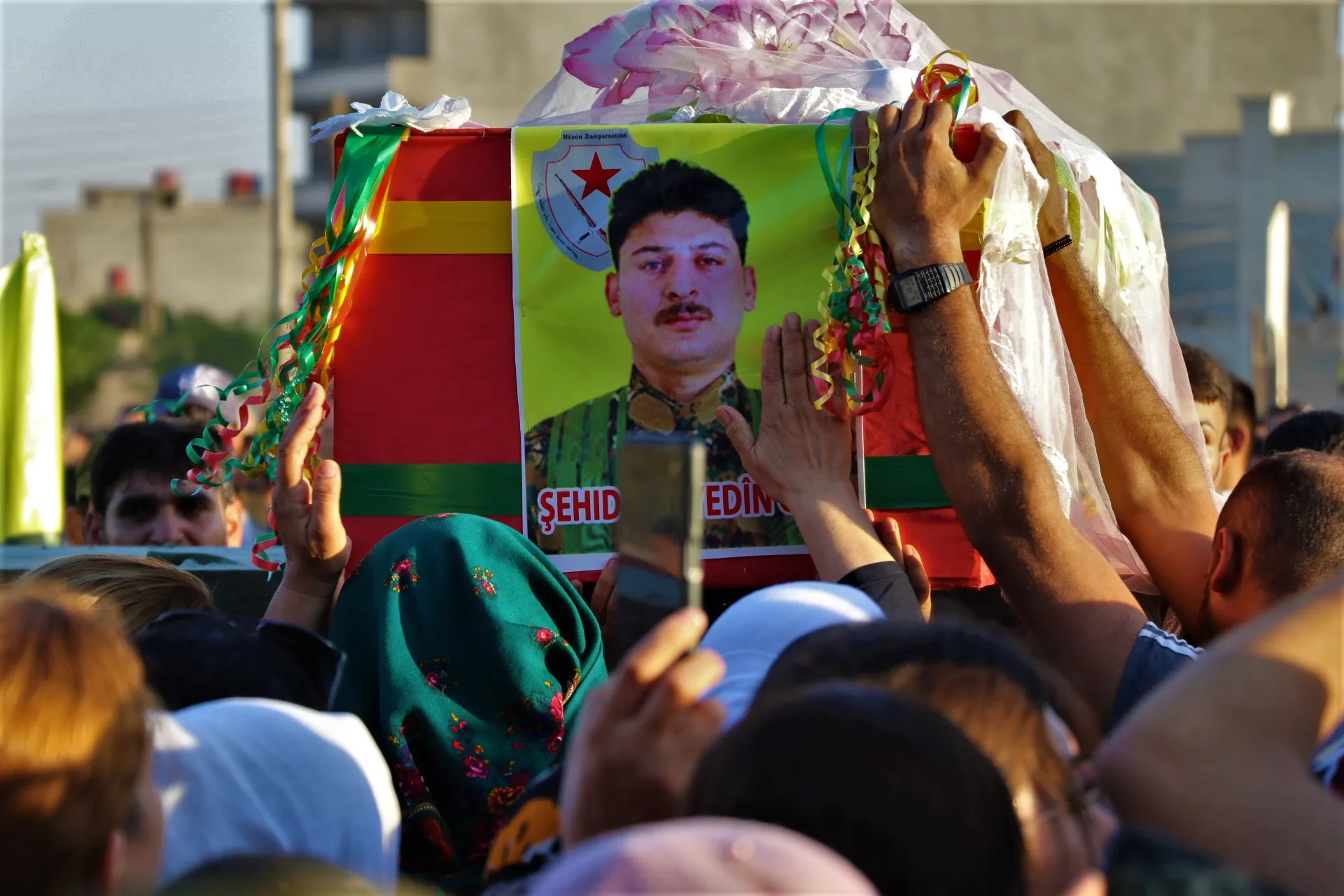 أهالي إقليم الجزيرة في مراسم الشهيد محي الدين: لن نتراجع خطوة واحدة للوراء وسننتقم لدماء شهدائنا
