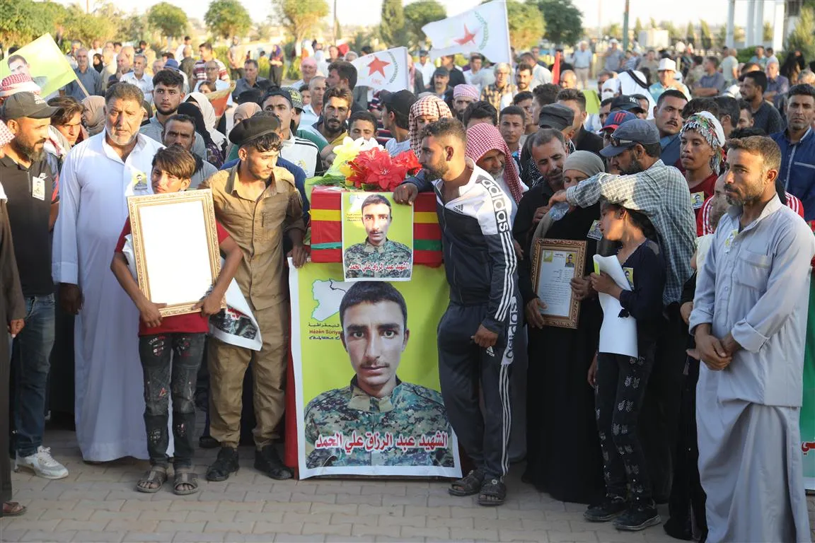 ​​​​​​​تشييع جثمان الشهيد عبد الرزاق الحمد والإعلان عن سجل شهيد آخر في الحسكة