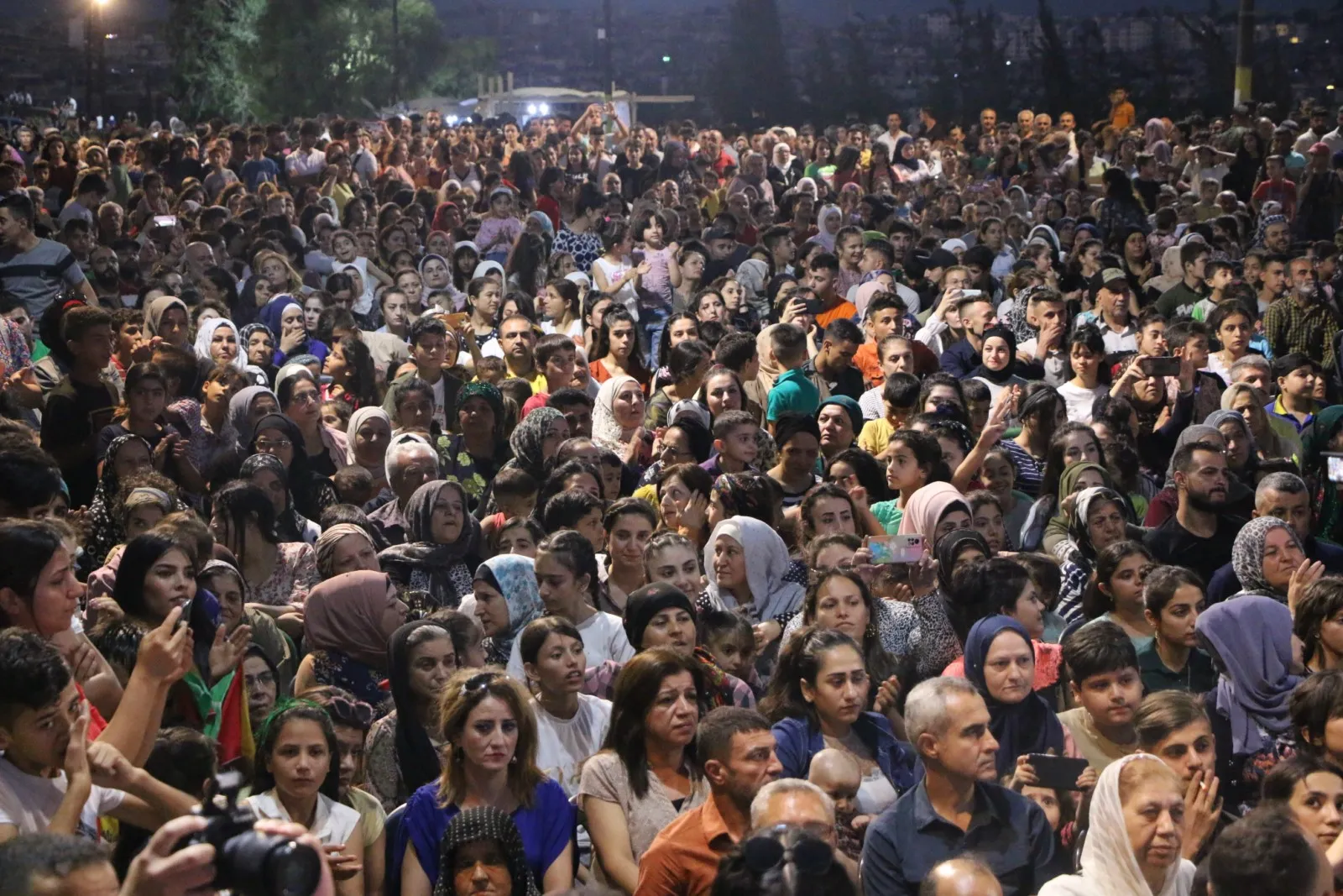 ​​​​​​​في يومه الثاني...مهرجان الشهيدة برجم يستمر بتقديم عروض فنية