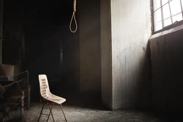 132 حالة خلال نصف عام.. الانتحار يتفشى في مناطق حكومة دمشق والاحتلال التركي