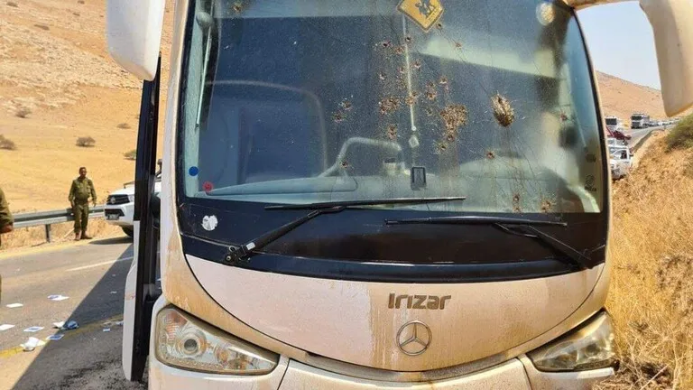 ​​​​​​​جرحى في إطلاق نار على حافلة إسرائيلية قرب غور الأردن