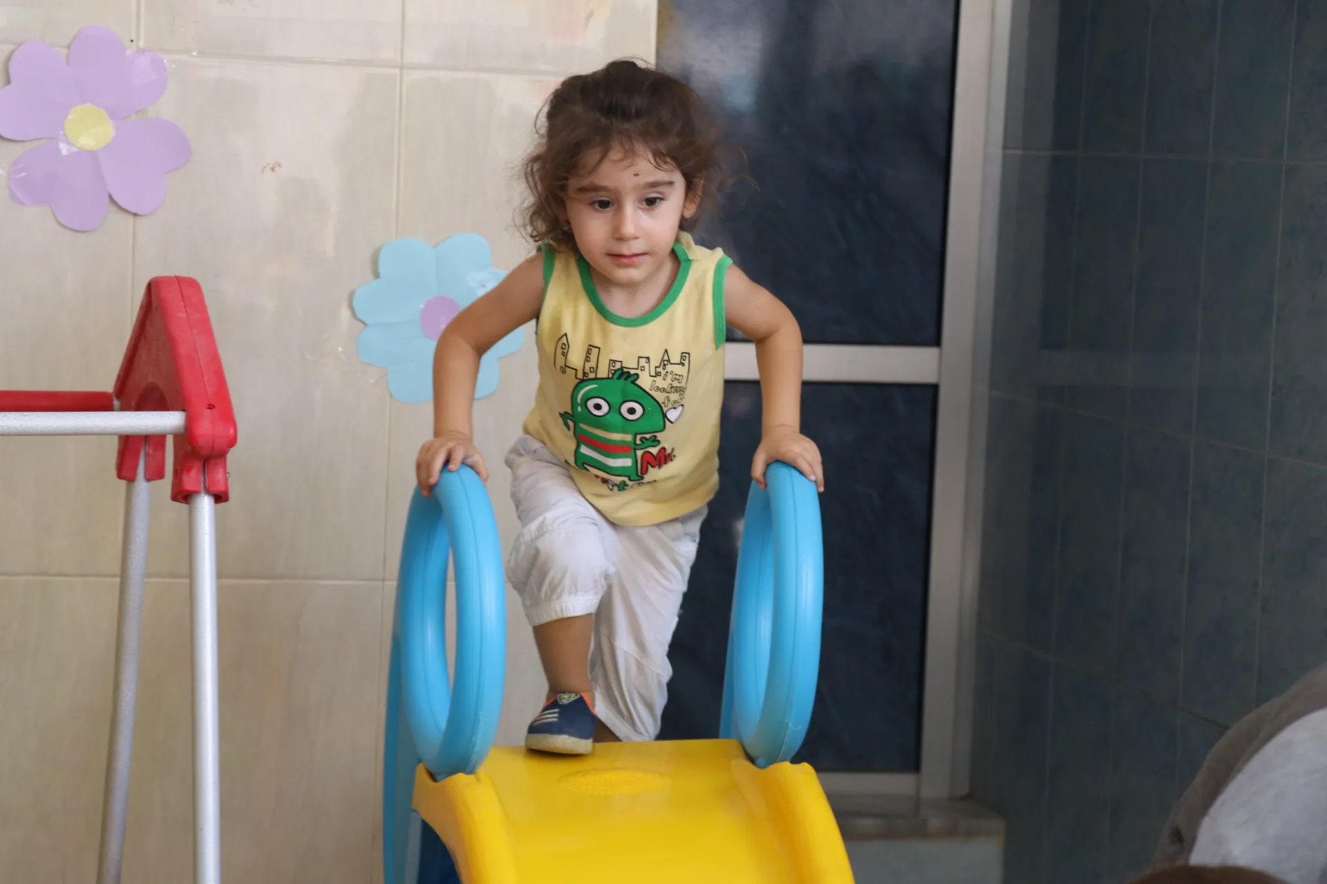 ​​​​​​​هيئة المرأة في إقليم الجزيرة تفتتح مركز "أهلاً سمسم" لتنمية الطفولة المبكرة في قامشلو