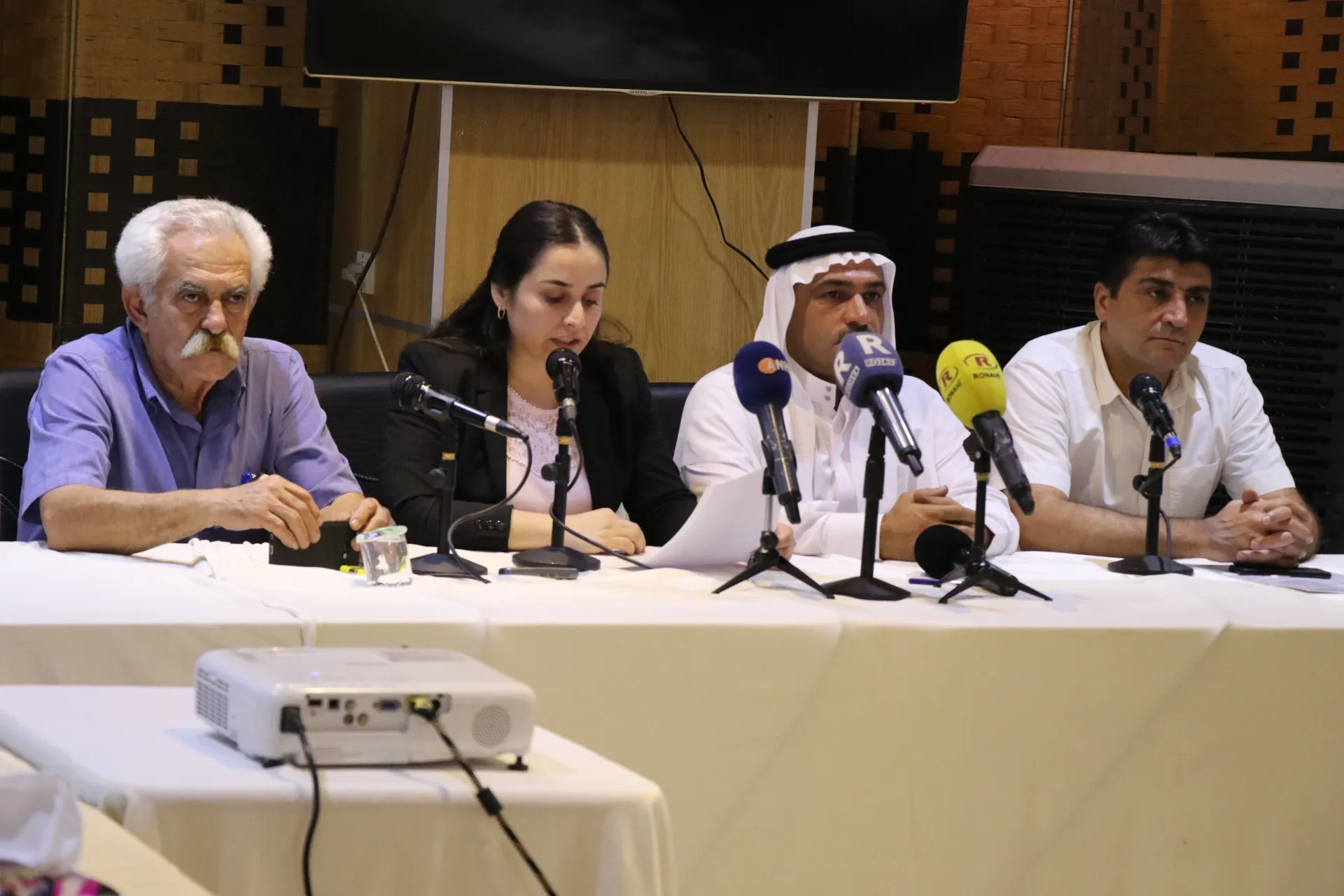 ملتقى قامشلو التشاوري يؤكد في ختامه على أن تكون سوريا المستقبل دولة ديمقراطية تعددية لا مركزية