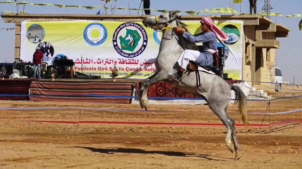 فعاليات مهرجان تل أبيض للثقافة والتراث تنتهي بالتأكيد على أن الاحتلال لن يستطيع طمس الهوية