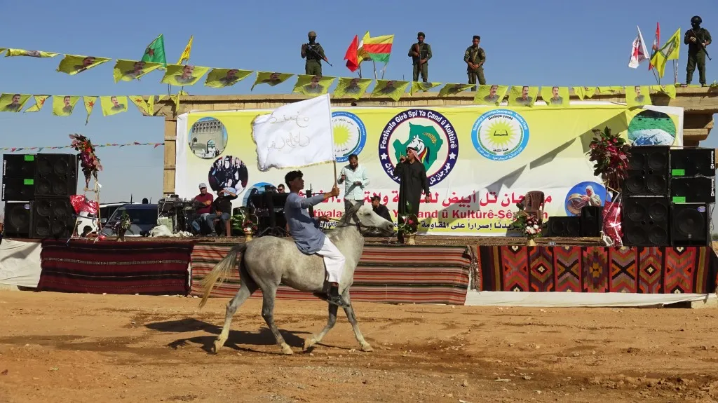 فعاليات مهرجان تل أبيض للثقافة والتراث تنتهي بالتأكيد على أن الاحتلال لن يستطيع طمس الهوية