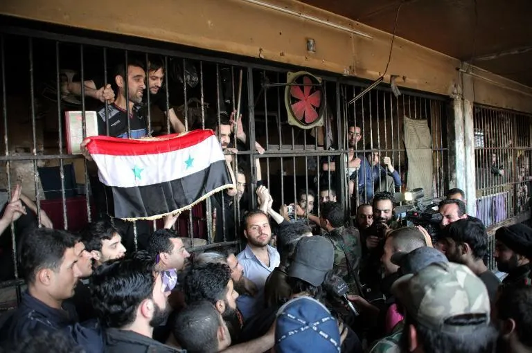 "التسويات" طريقة لتمويل الفاسدين في السلكين الأمني والقضائي لدى حكومة دمشق