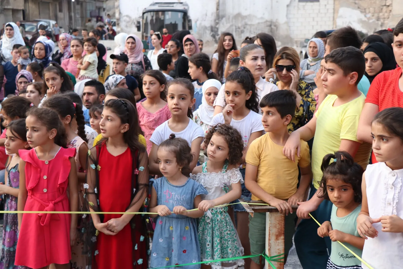حلب...الهلال الذهبي ينظم مهرجان الأطفال الثاني بمناسبة يوم السلام العالمي