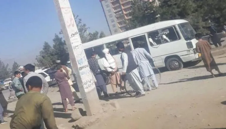 ​​​​​​​كابول.. انفجار يستهدف سيارة تقل موظفين أفغان