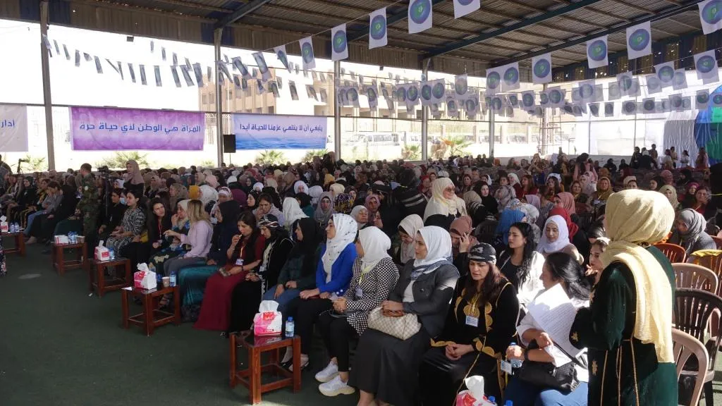 بمشاركة 800 عضوة.. انطلاق المؤتمر الثاني لمجلس المرأة العام بحزب سوريا المستقبل في الرقة