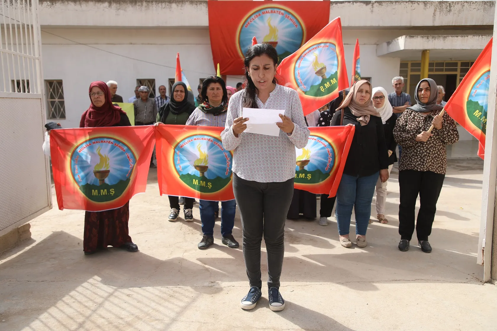 ​​​​​​​لجان المرأة في مجلس عوائل الشهداء: استهداف الأكاديمية ناكهان إتمام للمؤامرات التي تحاك ضد الشعوب