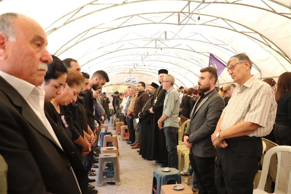 أهالي مدينة الحسكة يقدّمون واجب العزاء لذوي الشهيد إبراهيم ميخائيل