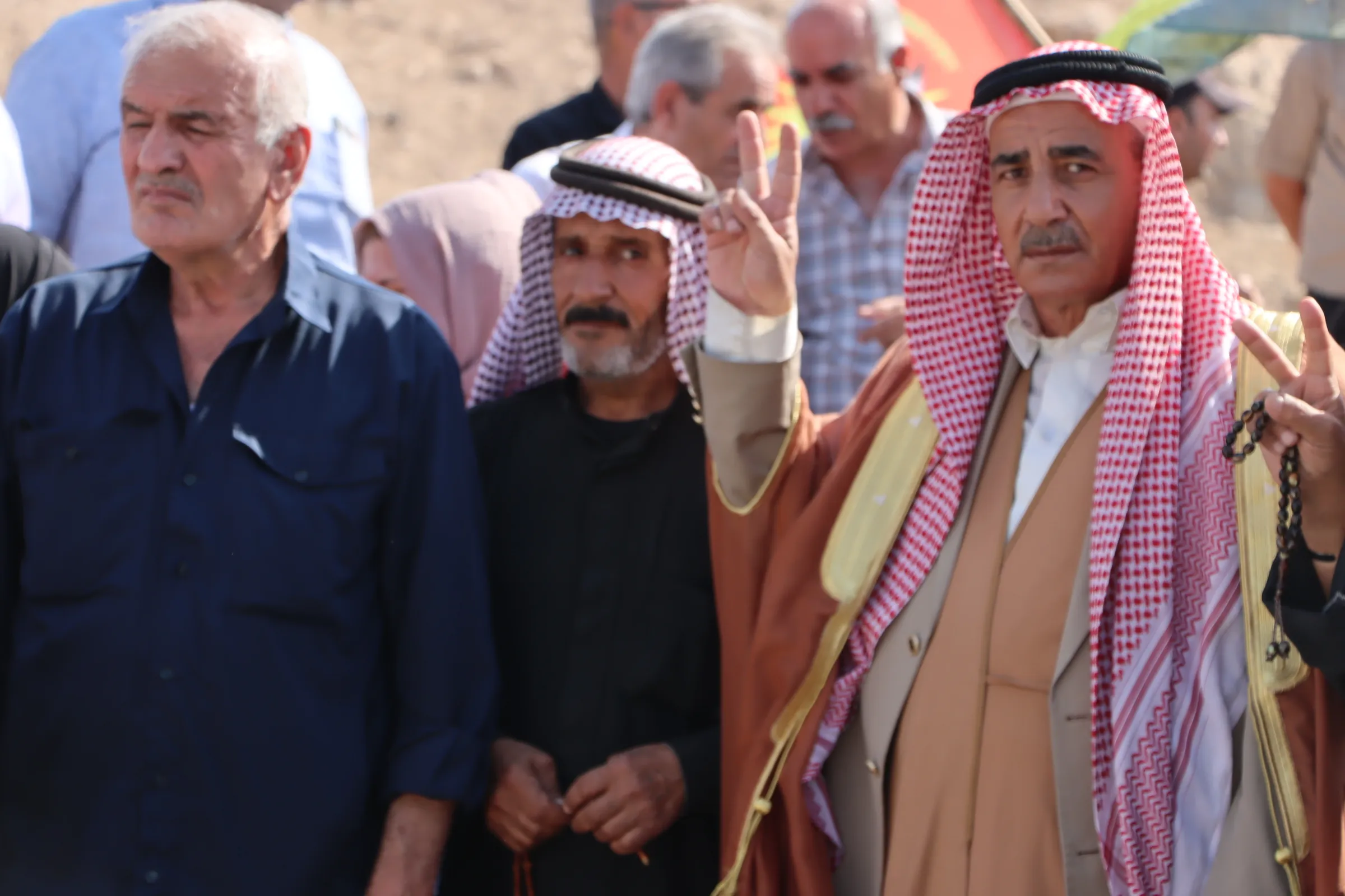 ​​​​​​​الآلاف من مكونات مقاطعة قامشلو يتظاهرون ضد الهجمات التركية على المنطقة والكريلا – تم التحديث