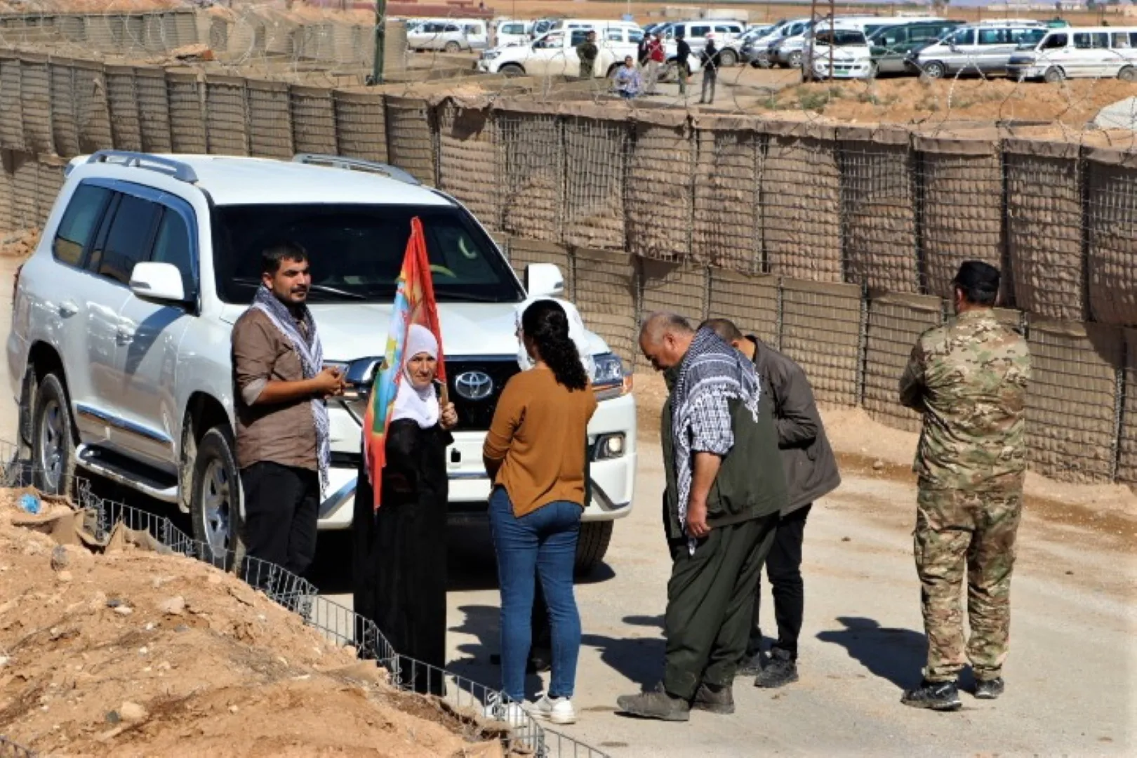 ​​​​​​​​​​​​​​​​​​​​​​​​​​​​"صمتكم هو تعاونكم في إبادتنا" الآلاف في الحسكة يتظاهرون ضد الصمت الدولي حيال الهجمات التركية