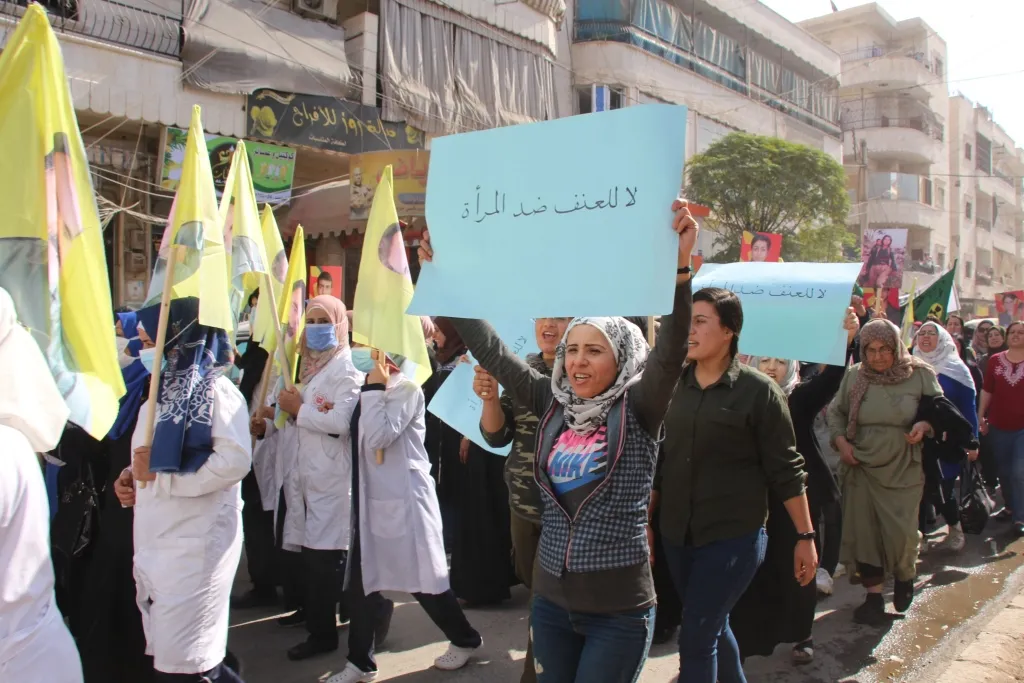 ​​​​​​​مئات النساء في منبج يستذكرن الشهيدة بيريتان