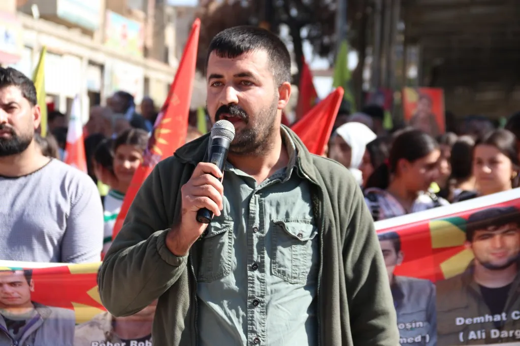 ​​​​​​​مظاهرتان حاشدتان في ديرك وتل حميس رفضاً للهجمات التركية الكيماوية