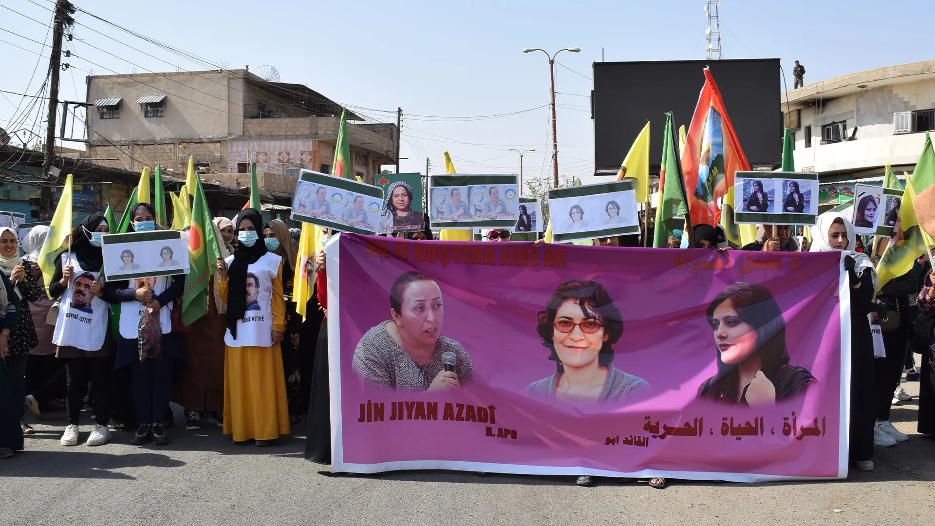 ​​​​​​​أهالي ناحية جل آغا يتظاهرون تنديداً بجريمة اغتيال المناضلة ناكهان أكارسال ويتعهدون بمواصلة درب شهداء الحرية