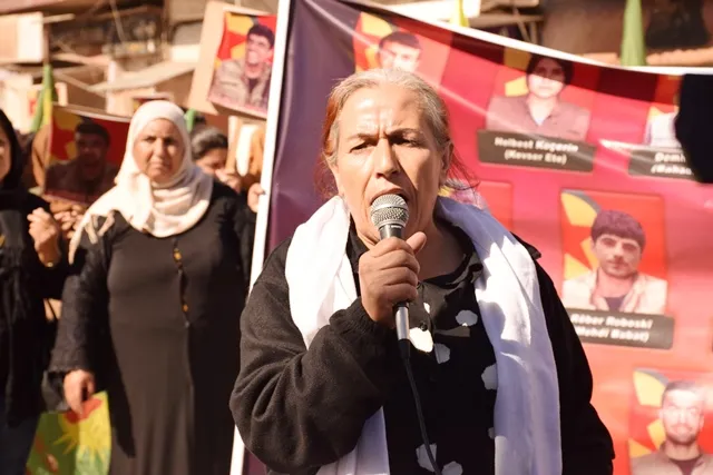​​​​​​​الآلاف في مقاطعة قامشلو يستذكرون الشهيدة بيريتان ويؤكدون مواصلة النضال ضد نهج الخيانة