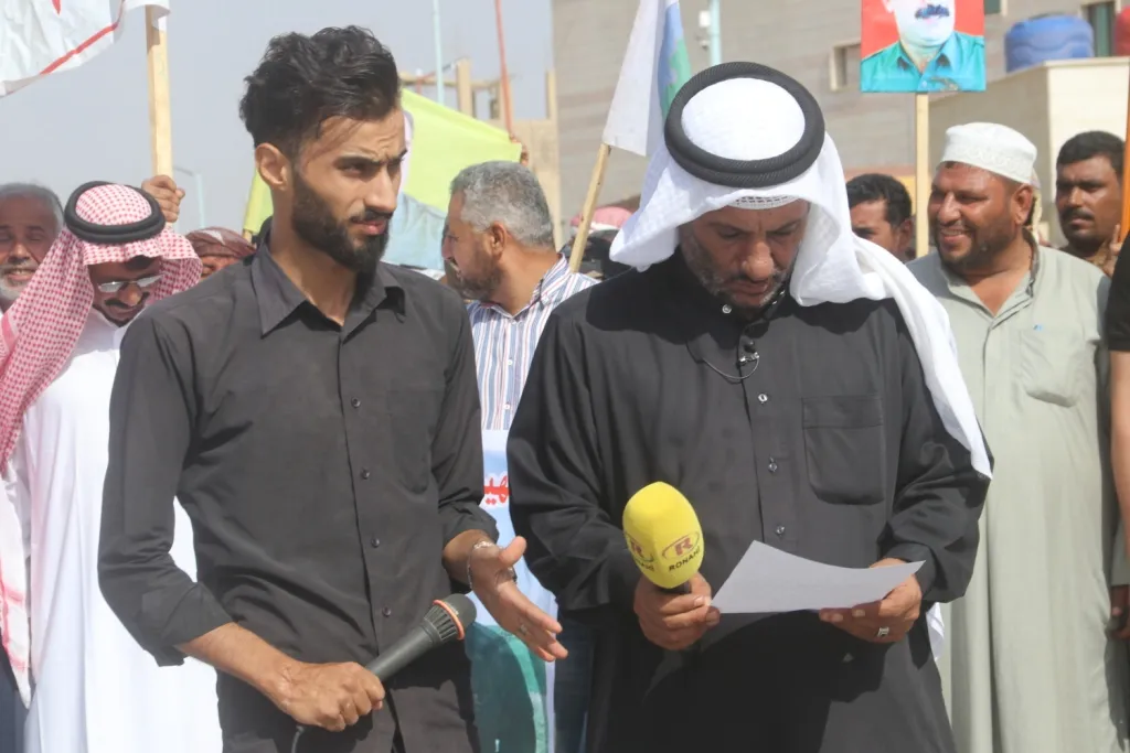 الآلاف في الرقة والطبقة ودير الزور ينددون بالمؤامرة الدولية على القائد أوجلان ويطالبون بإطلاق سراحه