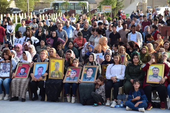 مجلس عوائل الشهداء في قامشلو يستذكر 135 شهيداً