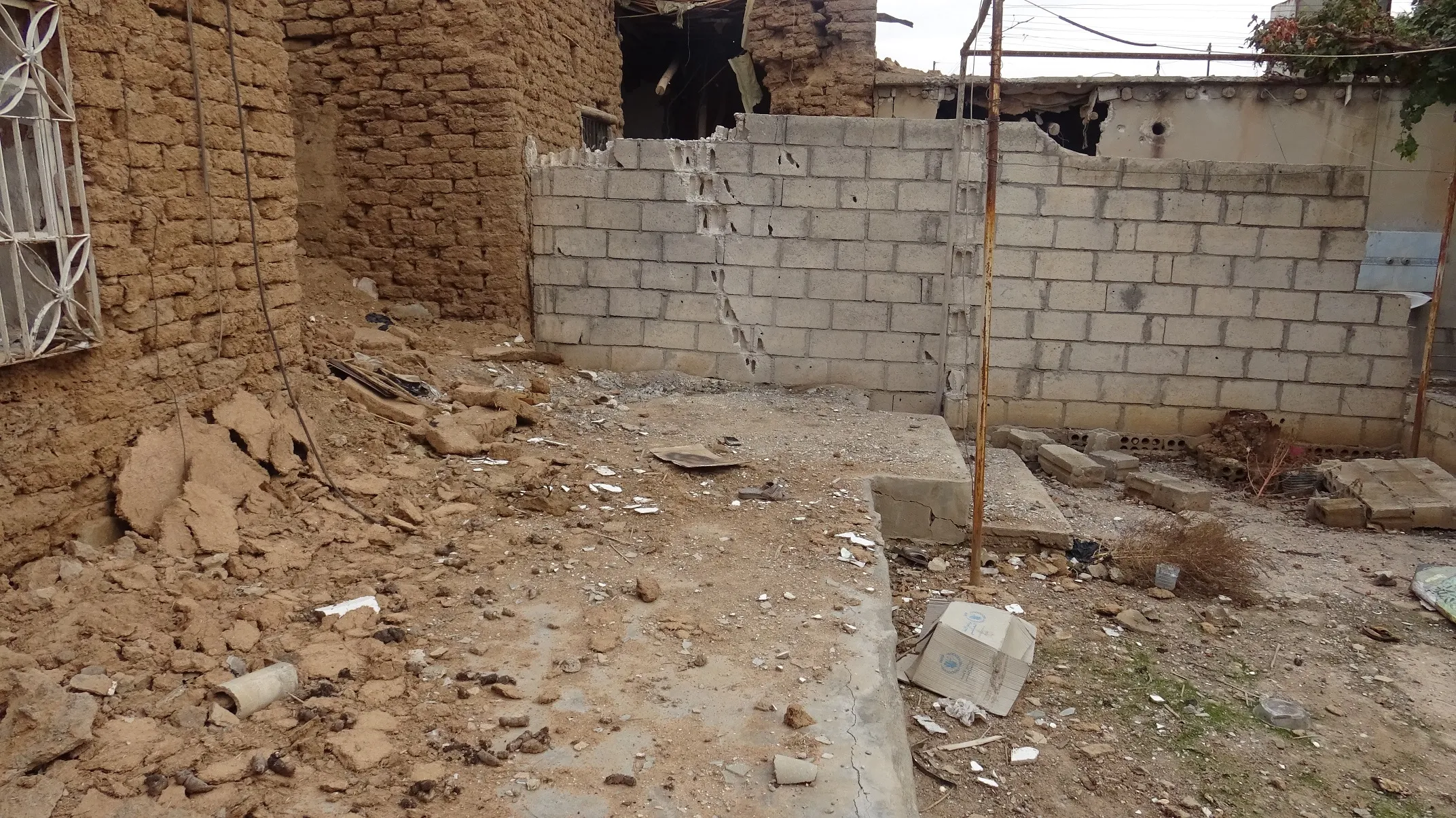 ​​​​​​​بالصور والفيديو.. آثار القصف التركي على مركز ناحية زركان