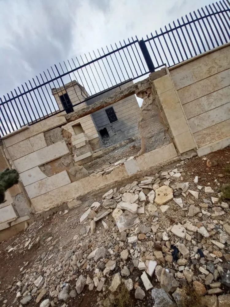 جيش الاحتلال يدمّر مدارس ومشافي ومستوصفات في كوباني