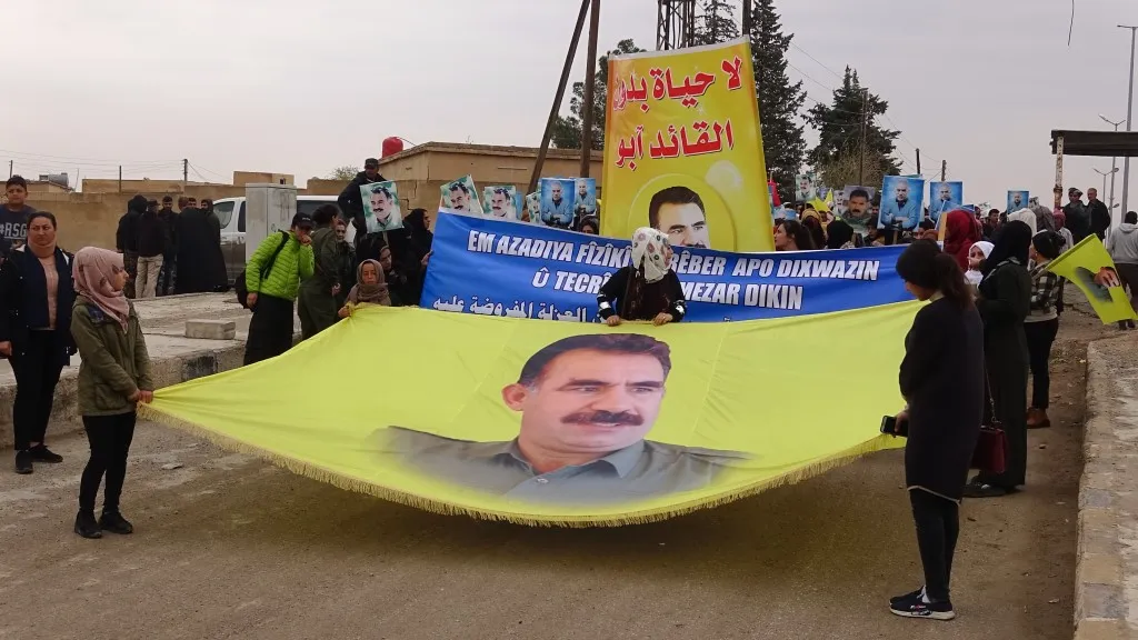 ​​​​​​​مظاهرة حاشدة بعين عيسى مطالبة بالحرية الجسدية للقائد أوجلان