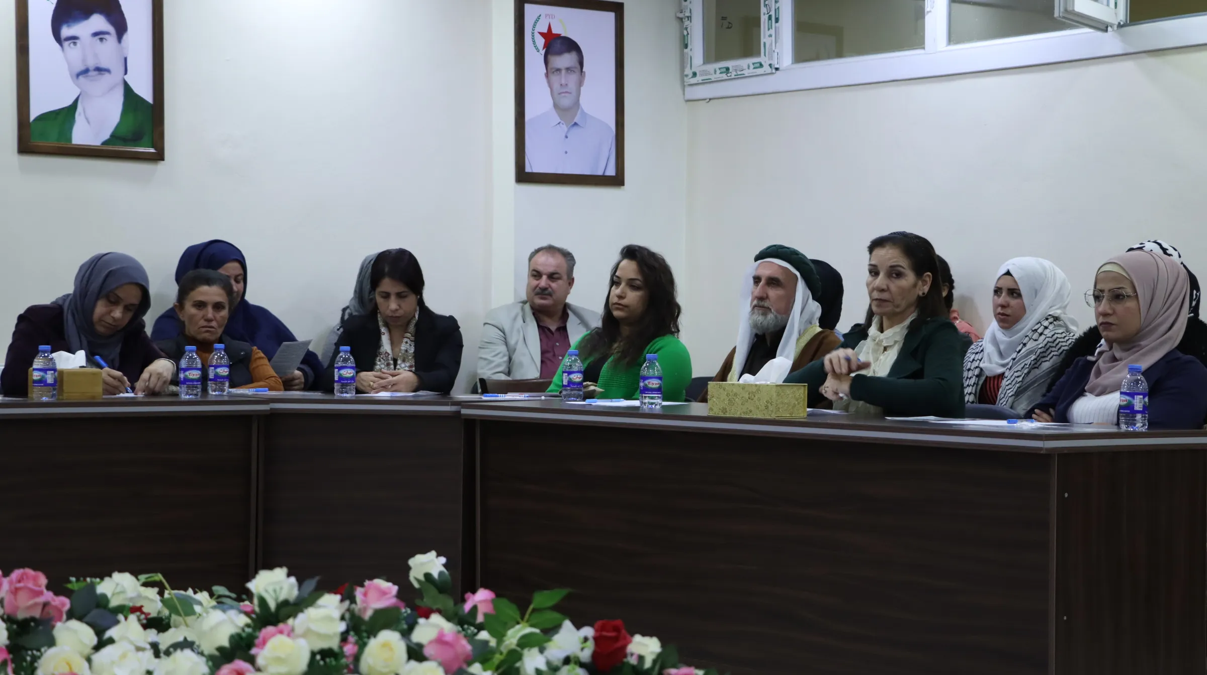 ​​​​​​​سلسلة محاضرات في مقاطعة قامشلو للتعريف باليوم العالمي لمناهضة العنف ضد المرأة